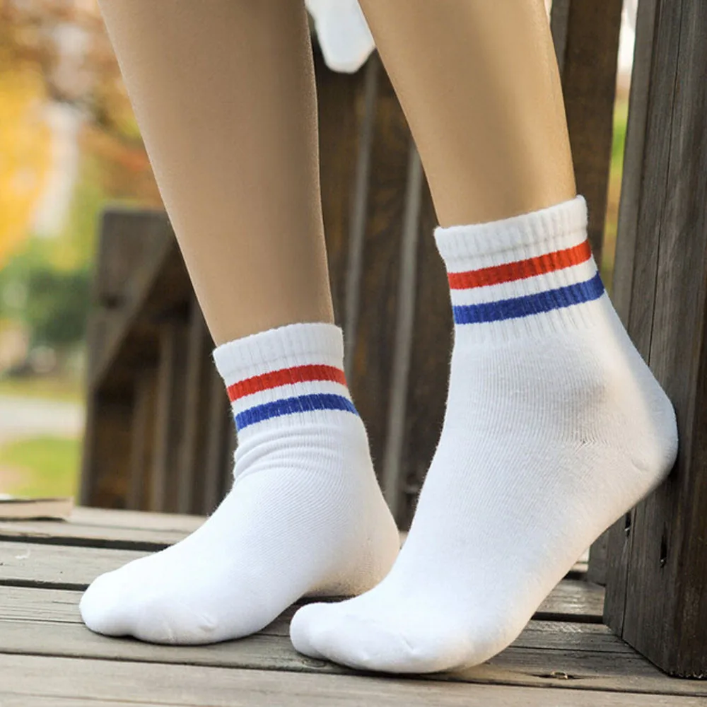 Sock indentation Socks leave marks on legs Causes and treatment