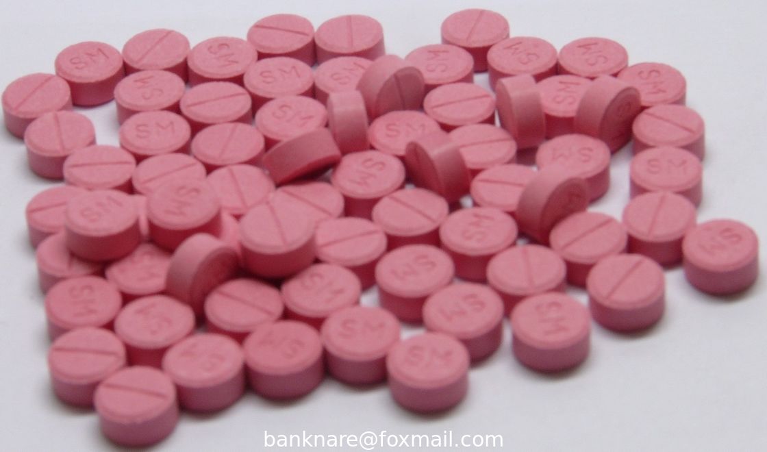 Быстродействующая таблетка. Таблетки розового цвета. Мелкие розовые таблетки. Бледно розовые таблетки. Маленькая розовая таблетка.